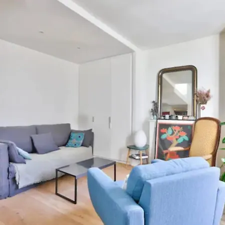 Duplex Near Belleville París