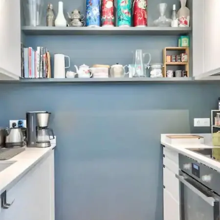 شقة Nice Duplex Near Belleville باريس